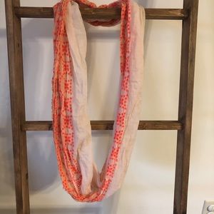 American Eagle Infinity Scarf